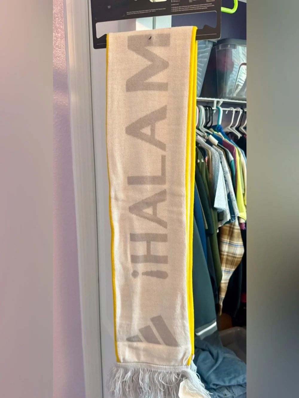 Adidas Unisex Real Madrid FC Football White & Gold RMFC Scarf (Rare) - JX3187